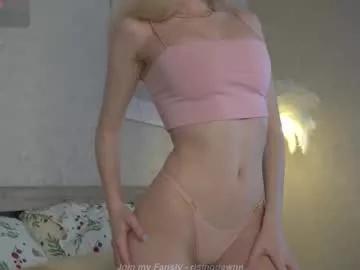 Explore Risingdawnn, she wants to masturbate for you risingdawnn from Chaturbate