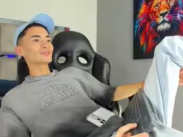 ritchie_alameda from Chaturbate