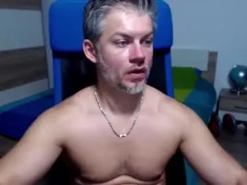 Group robbyshawz on Chaturbate