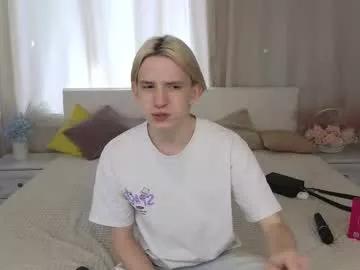 Freechat ron_vilsx on Chaturbate