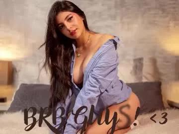 rousee_v from Chaturbate