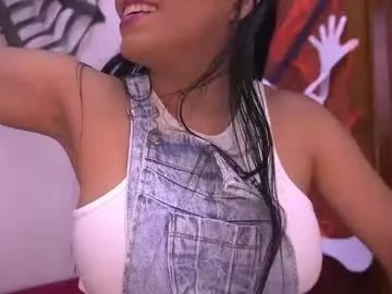 Freechat rousse_coup on Chaturbate