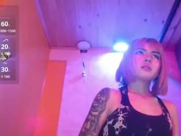 Freechat sally23_ on Chaturbate