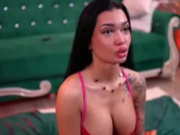 Freechat sashaferrera on Chaturbate