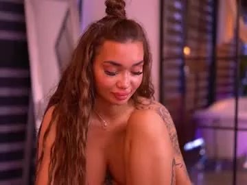 Freechat sashaferrera on Chaturbate