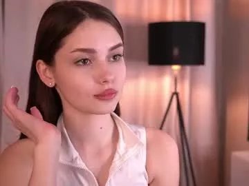 Freechat scarletmore on Chaturbate