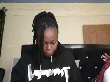 Freechat sexxyivy on Chaturbate