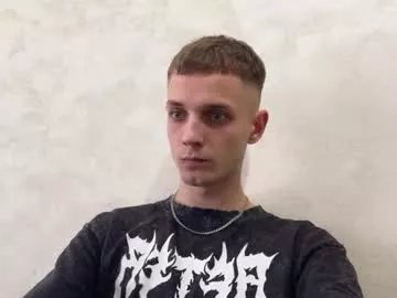 Freechat sky_hunter on Chaturbate