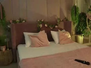 Freechat smiley_mia_ on Chaturbate