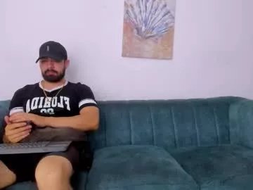 Freechat straight__friends on Chaturbate