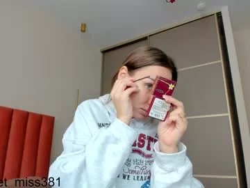 Freechat sweet_miss381 on Chaturbate