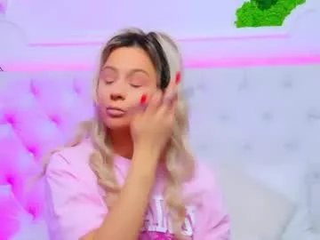 Freechat taahiraarabian on Chaturbate