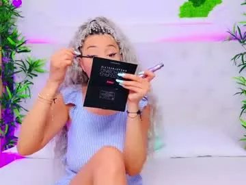 Freechat taahiraarabian on Chaturbate