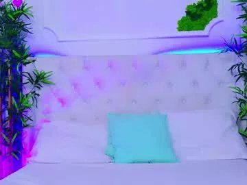 Freechat taahiraarabian on Chaturbate