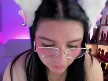 Freechat the_cat_girl_ on Chaturbate