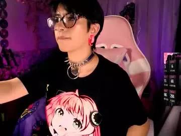 Freechat the_kitty_roxy on Chaturbate