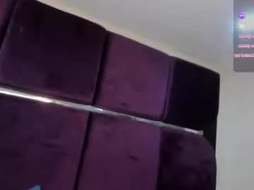 Freechat tokio_petit on Chaturbate