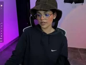 Freechat tokyo_uwu on Chaturbate