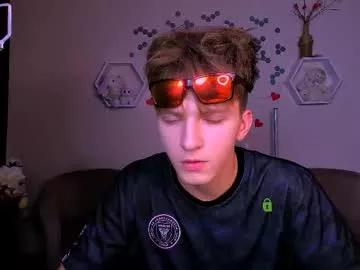 Freechat travis_wolf_ on Chaturbate