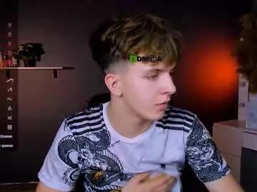 Freechat travis_wolf_ on Chaturbate