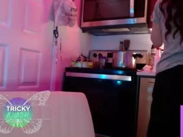 Freechat tricky_nymph on Chaturbate