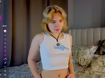 Freechat udeleclive on Chaturbate