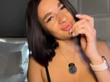 Slutty Urlillshy wants you to fuck her body now urlillshy from Chaturbate