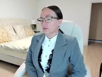 Freechat vika7333 on Chaturbate
