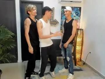 Freechat voyeurism_guys on Chaturbate