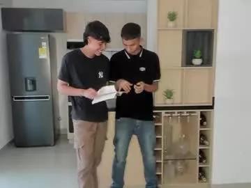 Freechat voyeurism_guys on Chaturbate