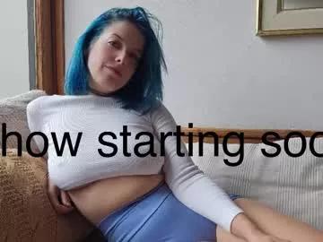 Freechat wildfairiesheaven on Chaturbate