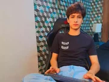 Freechat xam_collen on Chaturbate