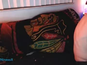 xxxfiveninexxx on Chaturbate 