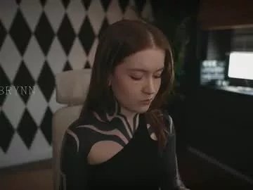 Freechat ynnenbrynn on Chaturbate