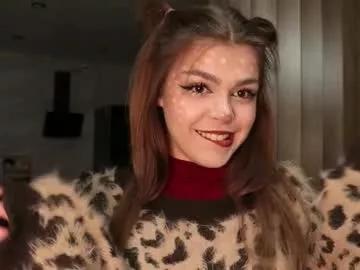 Watch Chaturbate's Yummy_chica yummy_chica from Chaturbate