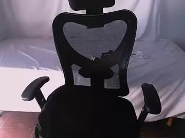 Freechat yuyito15 on Chaturbate