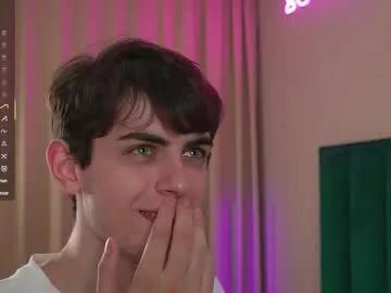 Join slutty stripper Zest_kiss zest_kiss from Chaturbate