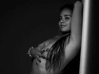 ArielleWilde on Streamate 