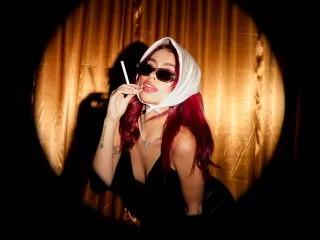 EmilyMillan on Streamate 