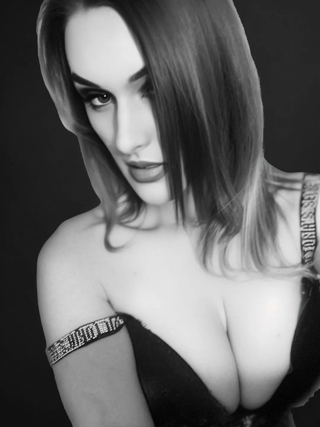 JenniferVegas on Streamate 