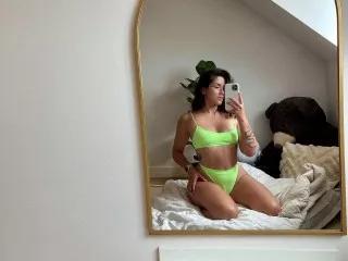 MistressF0x on Streamate 