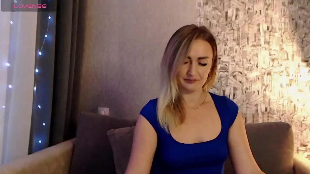 1LadyRita on Streamray 