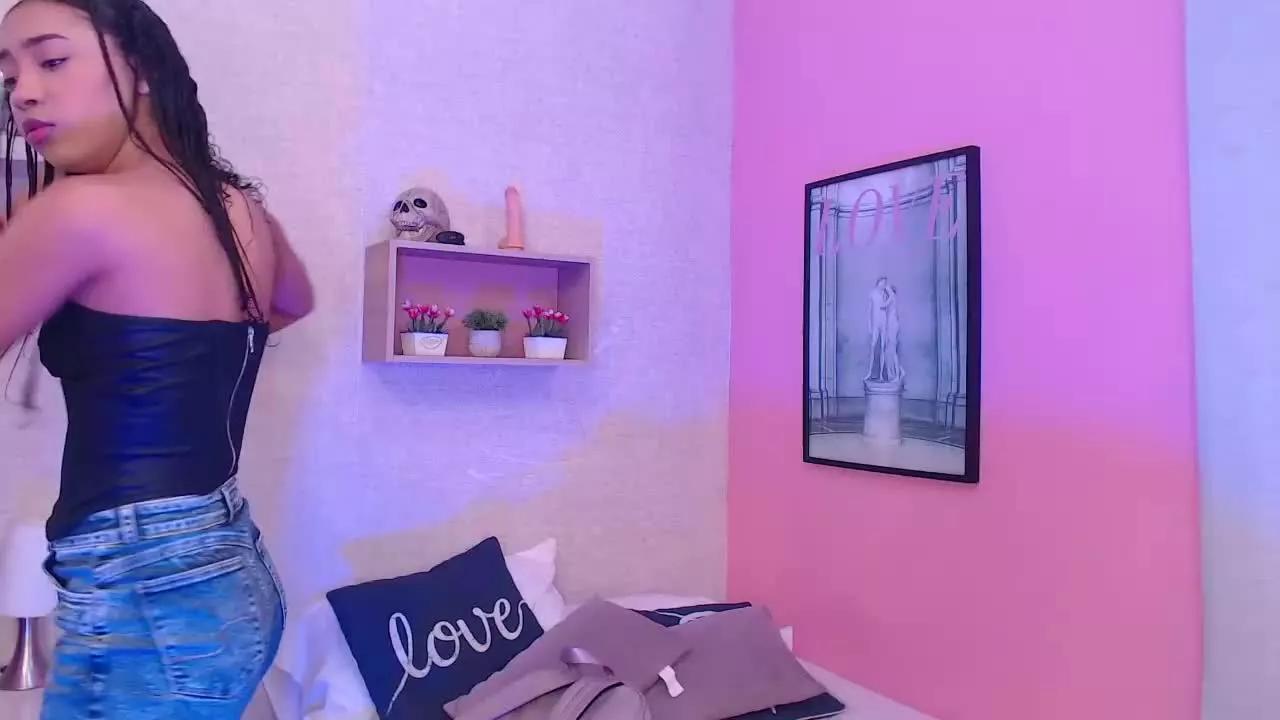 AniaHarris on Streamray 