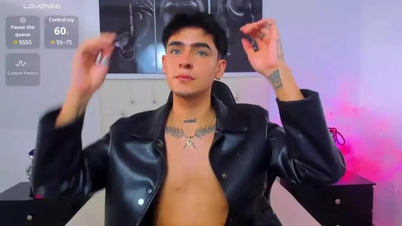 GuzmanCaami on Streamray 
