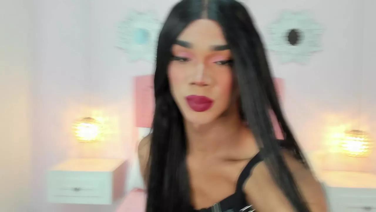 Naomi_Steward on Streamray 