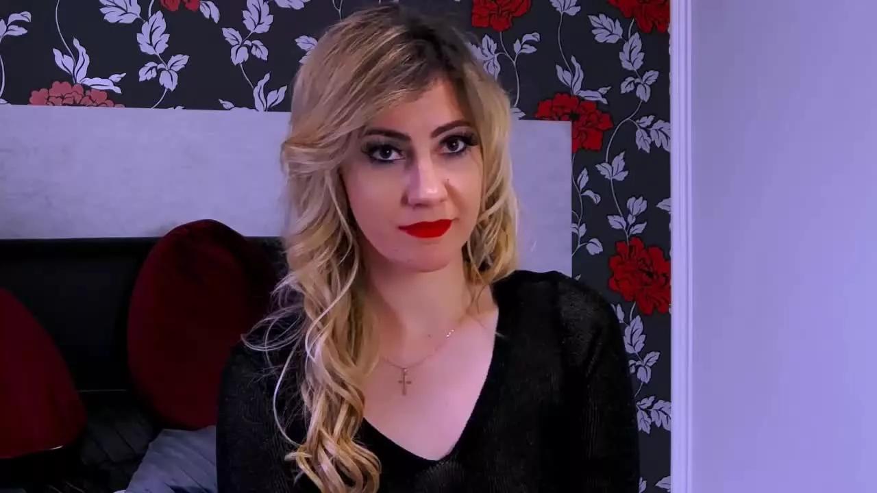 SelenaBlais on Streamray 
