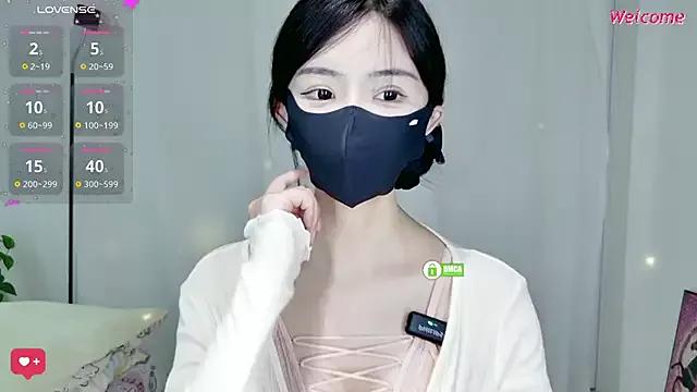 Freechat -Hell0-Kitty on StripChat