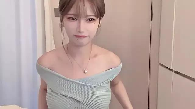 Freechat -XunMengLong- on StripChat