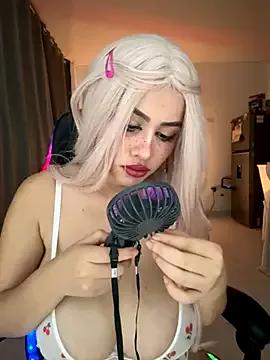 Dirty 18_salo wants you to fuck her body now 18_salo from StripChat