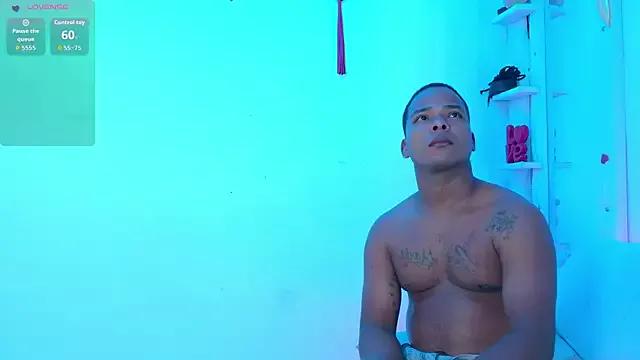 Private _exoticcouple69_ on StripChat